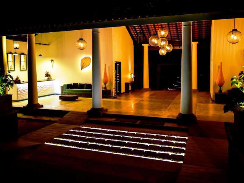 Rangiri Chalet *